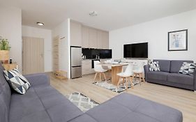 Apartament Holiday B 101